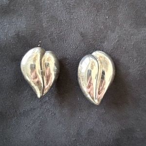 Sterling pierced earrings.